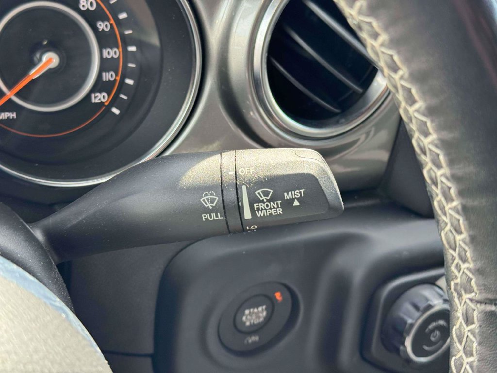 Used 2021 Jeep Wrangler Unlimited Sahara AWD/4WD image 22