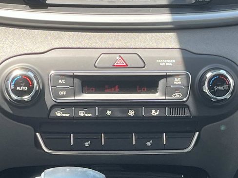 Used 2020 Kia Sorento SX AWD/4WD image 15
