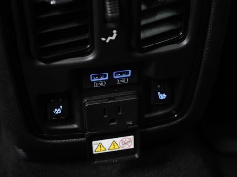 Used 2023 Dodge Durango R/T AWD/4WD image 19