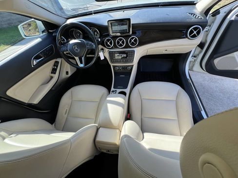 Used 2015 Mercedes-Benz GLA 250 4MATIC image 15