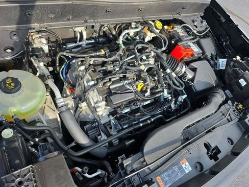 Used 2024 Ford Bronco Sport Outer Banks AWD/4WD image 28