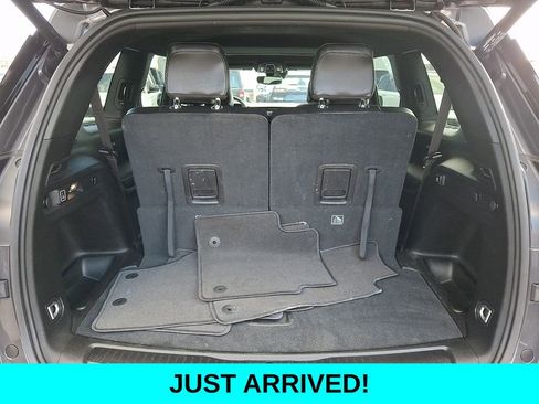 Used 2023 Jeep Grand Cherokee L Laredo image 29