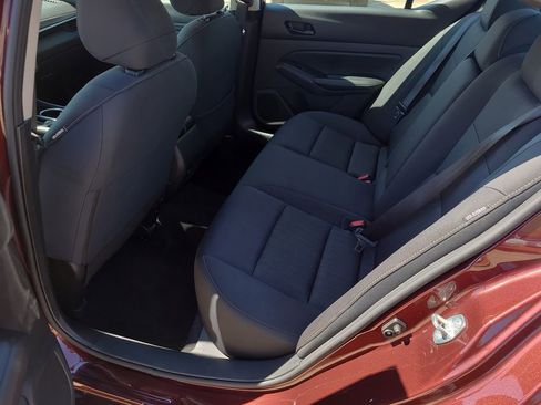 Certified 2024 Nissan Altima 2.5 SV image 8