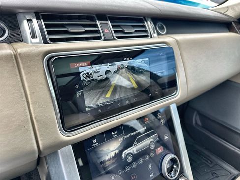 Used 2022 Land Rover Range Rover Westminster Edition image 29