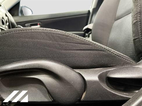 Used 2007 MAZDA MAZDA3 s Touring FWD image 19