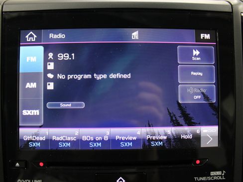 Used 2022 Subaru Crosstrek 2.5i Limited w/ Moonroof Package 2 AWD/4WD image 14