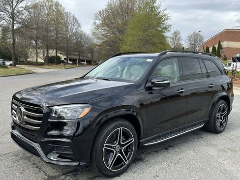 New 2026 Mercedes-Benz GLS 450 4MATIC image 5