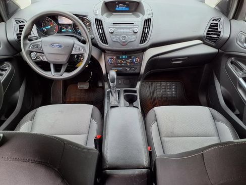 Used 2018 Ford Escape SE FWD image 10