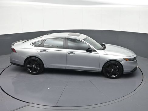 Used 2024 Honda Accord Sport image 26