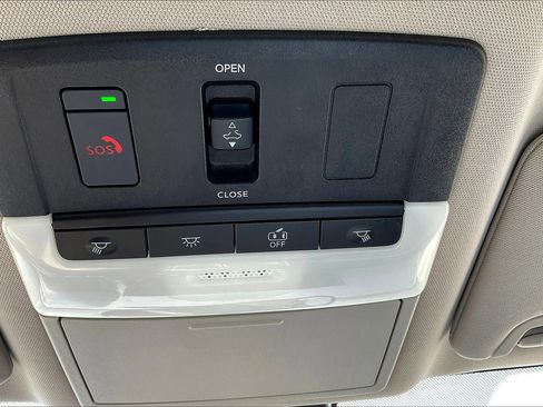 Used 2023 Nissan Altima 2.5 SL image 32