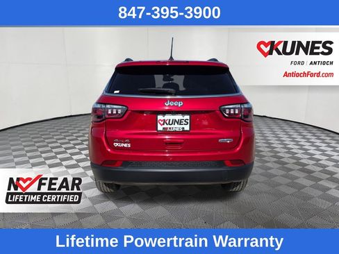 Used 2025 Jeep Compass Latitude image 6