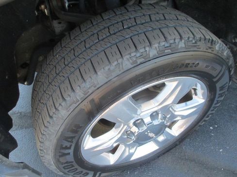 Used 2017 GMC Sierra 2500 SLT image 14