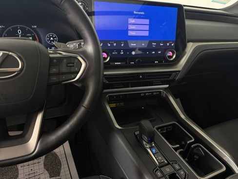 Used 2025 Lexus TX 350 AWD w/ Technology Package image 31