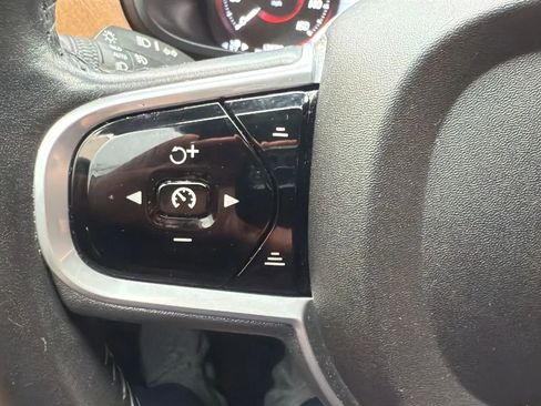 Used 2018 Volvo S90 T6 Inscription w/ Luxury Package image 12