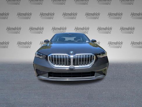 Used 2026 BMW 530i w/ Convenience Package RWD image 5