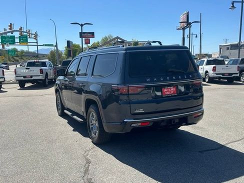 Used 2023 Jeep Wagoneer 4WD w/ Convenience Group I image 5