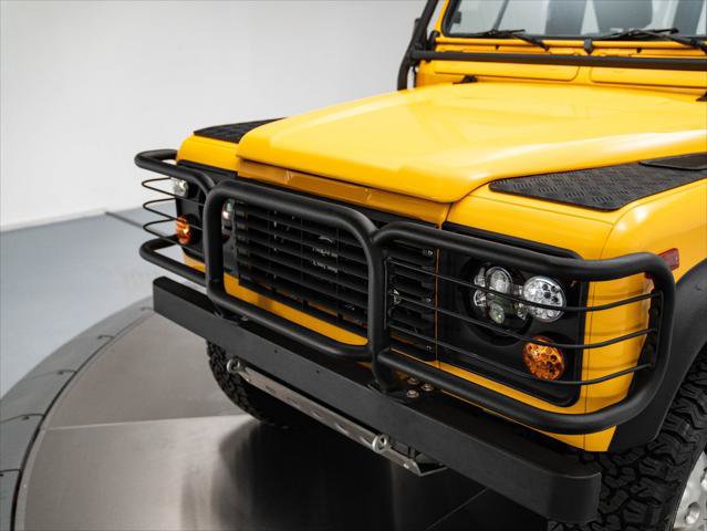 Used 1995 Land Rover Defender 90 AWD/4WD image 9