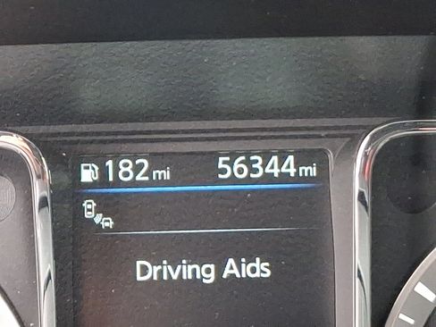 Used 2019 Nissan Titan SL image 20