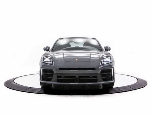 New 2026 Porsche Panamera image 10