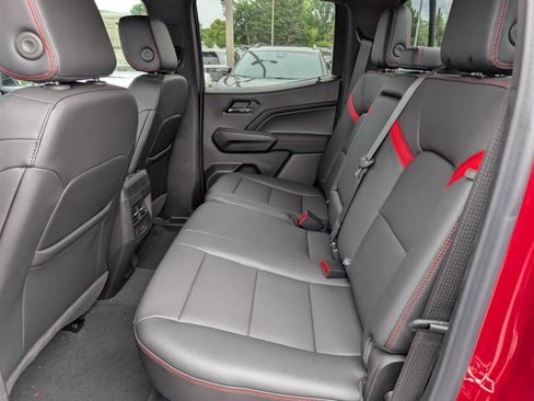 New 2025 Chevrolet Colorado Z71 w/ Technology Package image 9