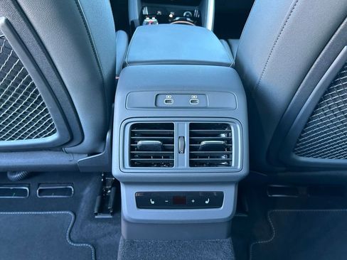 New 2025 Audi Q5 Prestige image 66