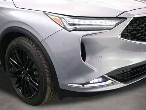 Used 2024 Acura MDX SH-AWD w/ Advance Package image 14