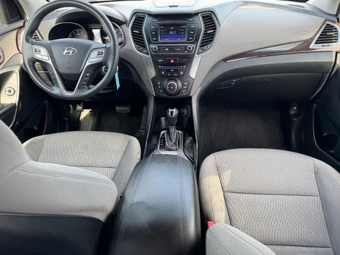 Used 2018 Hyundai Santa Fe Sport image 11