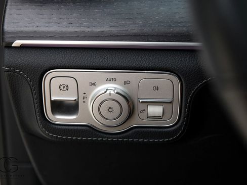 Used 2022 Mercedes-Benz GLE 350 4MATIC image 52