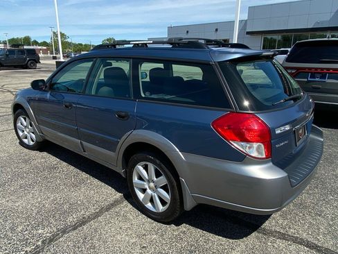 Used 2009 Subaru Outback 2.5i Special Edition AWD/4WD image 3