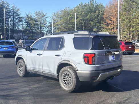Used 2026 Honda Passport TrailSport image 9