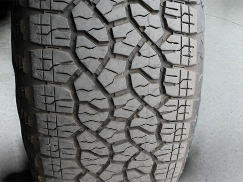 Used 2024 Chevrolet Silverado 1500 High Country image 31