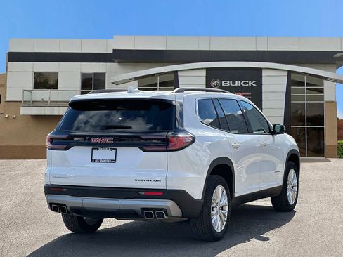Used 2024 GMC Acadia Elevation FWD image 6