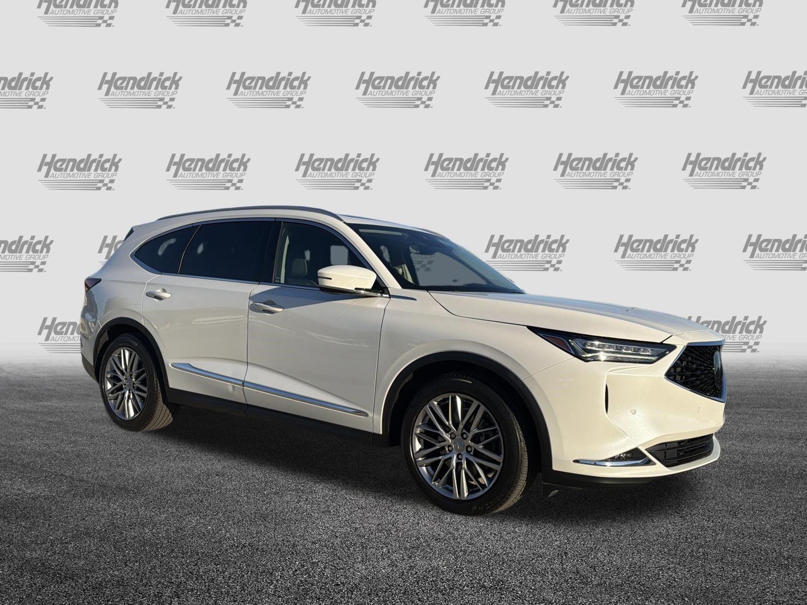 Used 2023 Acura MDX w/ Advance Package AWD/4WD image 2
