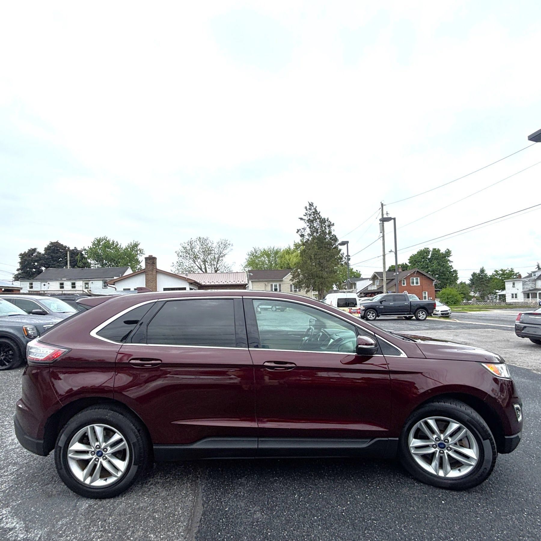 Used 2017 Ford Edge SEL w/ Equipment Group 201A AWD/4WD image 6