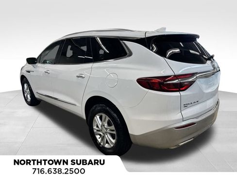 Used 2021 Buick Enclave Essence w/ Sound and Sites Package AWD/4WD image 3