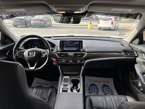 Used 2021 Honda Accord Touring image 16