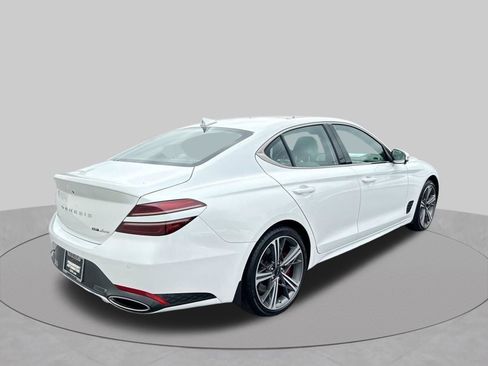 Used 2025 Genesis G70 3.3T Advanced w/ Sport Prestige Package AWD/4WD image 8