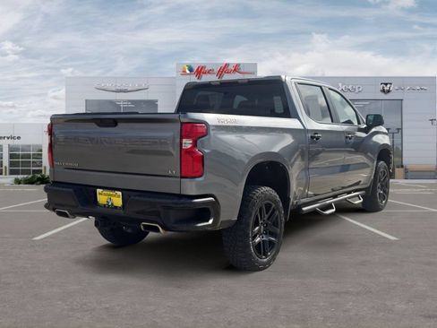 Used 2021 Chevrolet Silverado 1500 LT Trail Boss w/ Bed Protection Package AWD/4WD image 5