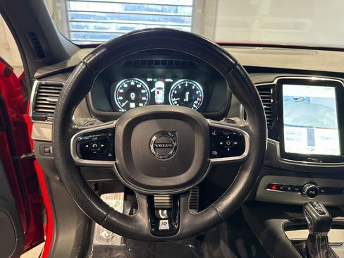 Used 2017 Volvo XC90 T5 R-Design image 21