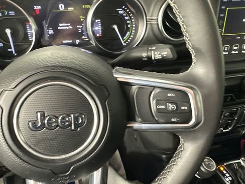 Certified 2023 Jeep Wrangler Unlimited Sahara image 27