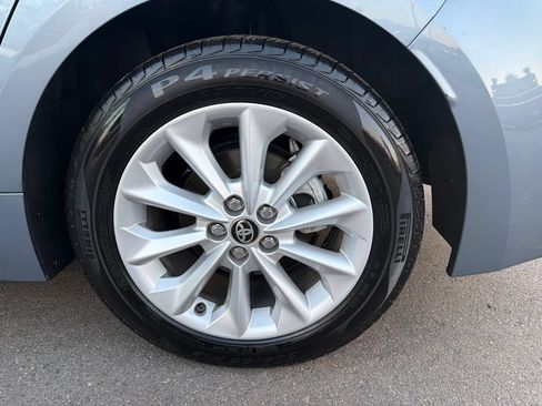 Used 2021 Toyota Corolla LE w/ LE Premium Package FWD image 34