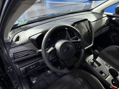 Used 2025 Subaru Crosstrek 2.5i Premium AWD/4WD image 17