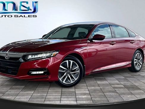 Used 2019 Honda Accord Touring image 1