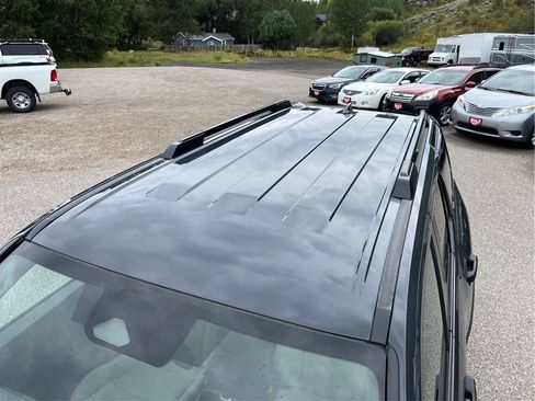 Used 2025 Toyota 4Runner SR5 AWD/4WD image 12
