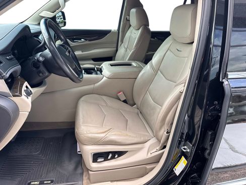 Used 2018 Cadillac Escalade Premium Luxury w/ LPO, Radiant Package RWD image 24