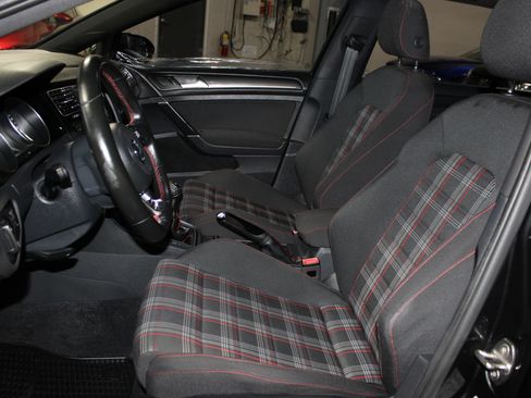 Used 2018 Volkswagen GTI S FWD image 25