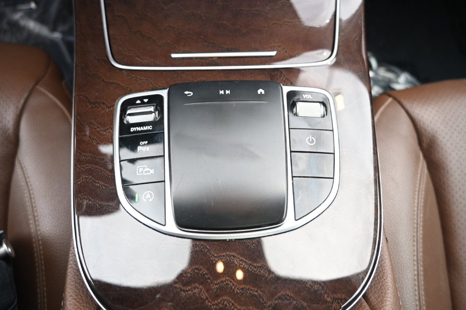 Used 2021 Mercedes-Benz E 350 Sedan image 22