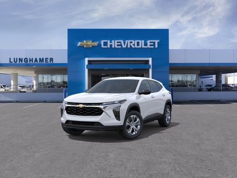 New 2026 Chevrolet Trax LS FWD image 33