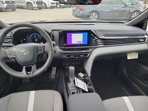 Certified 2026 Toyota Camry SE image 17