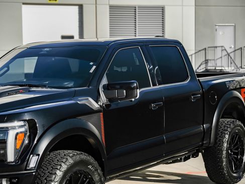 Used 2025 Ford F150 Raptor w/ Equipment Group 803A Raptor R AWD/4WD image 23